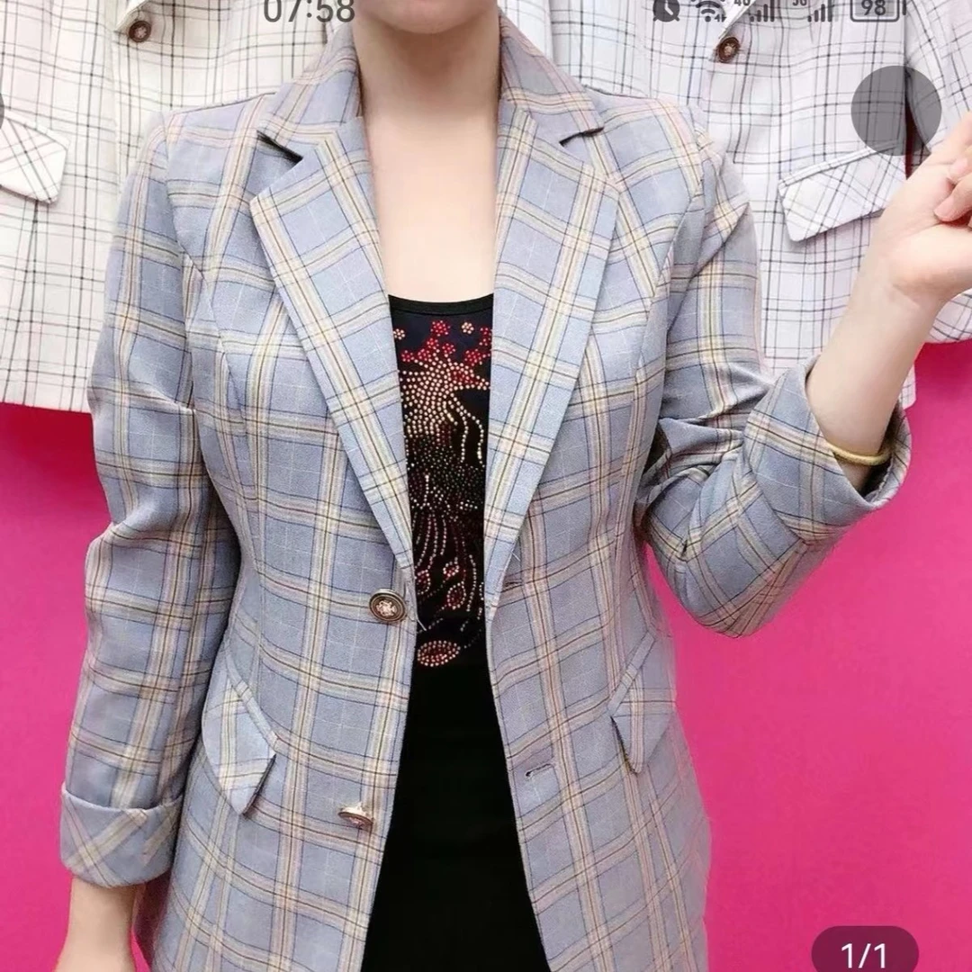 灰格时尚精品西服（单件）