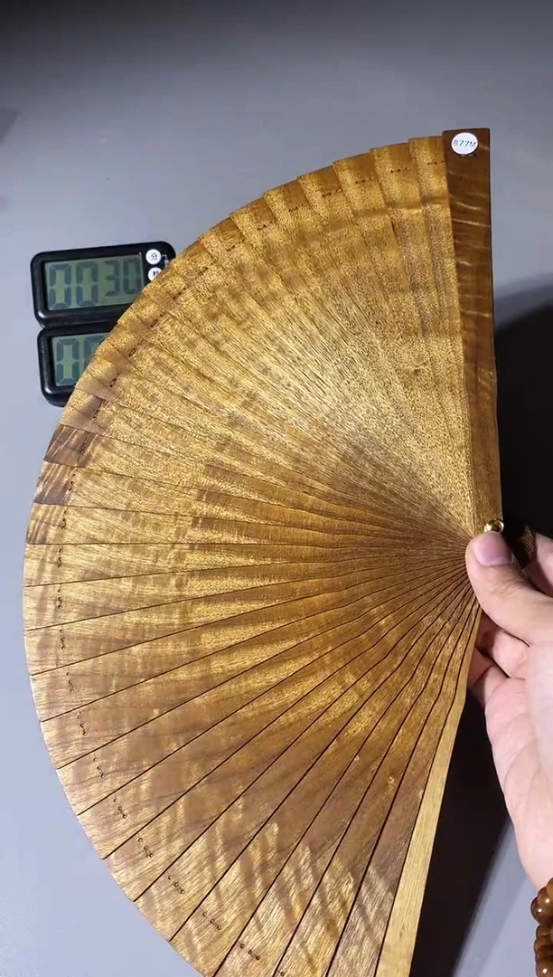 【闪购商品】金丝楠877号21cm精品金丝楠木扇子