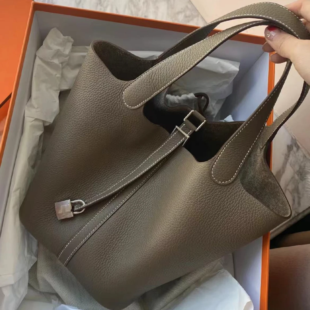 全新未使用 Hermes/爱马仕  牛奢网/爱马仕菜篮子大象灰18/Y刻