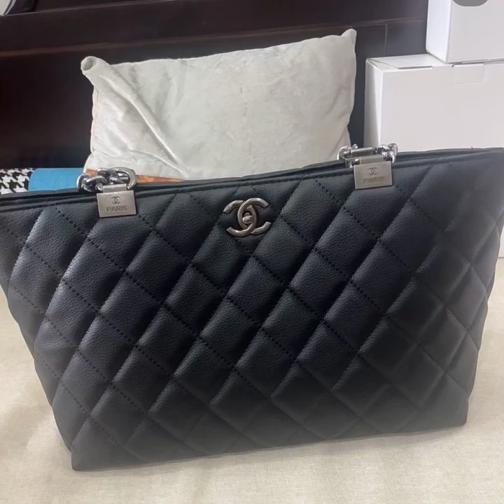 95新 Chanel/香奈儿  牛奢网/黑银托特链条单肩包时尚休闲