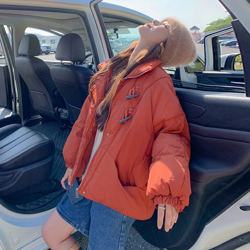 超好看橘色短款棉服女2024年新款冬季韩系牛角扣洋气小棉袄