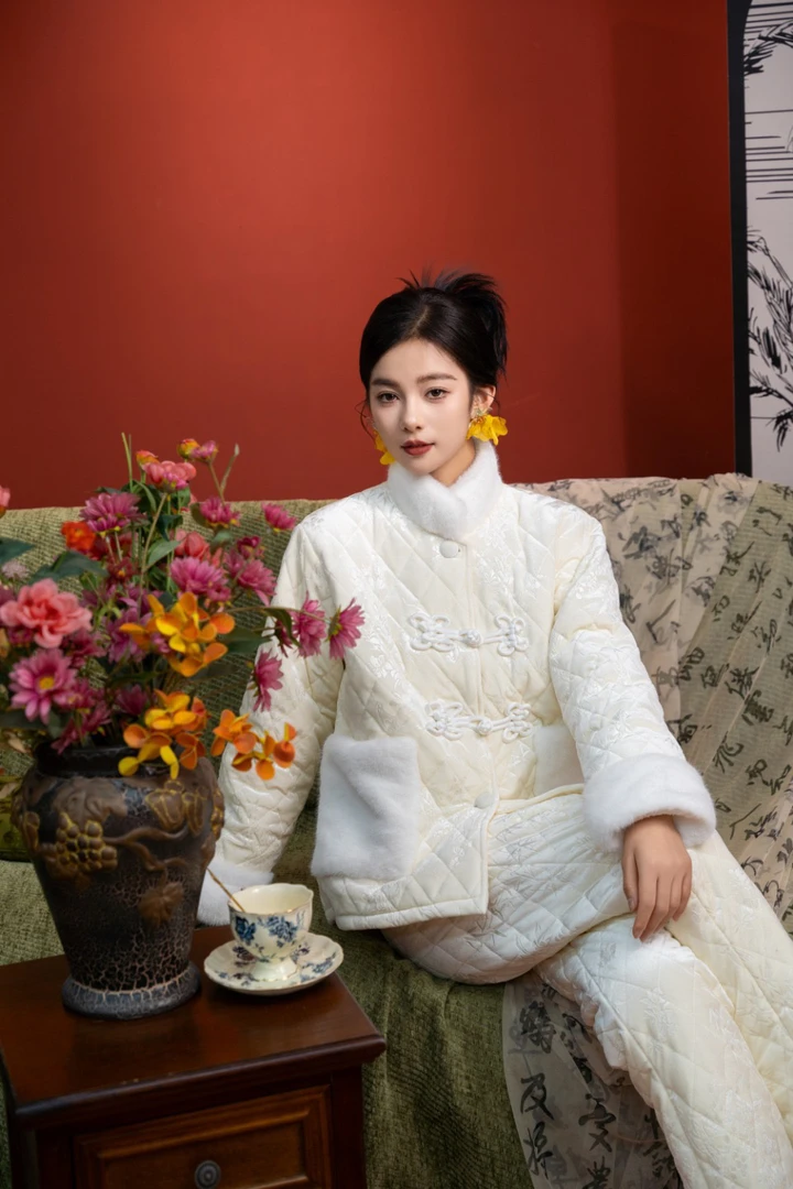 K0019女士国风盘扣三层加厚保暖夹家居服女冬加厚加绒外出可穿