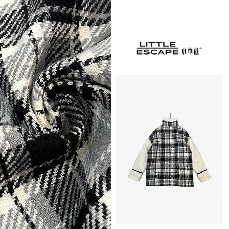 小乖逃X新款时尚格子PG外套保暖三角潮流宽松231152