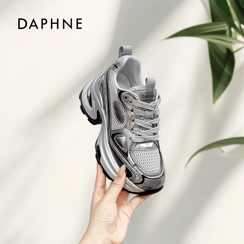达芙妮老爹鞋女ins潮2025秋季新款时尚百搭厚底休闲运动鞋