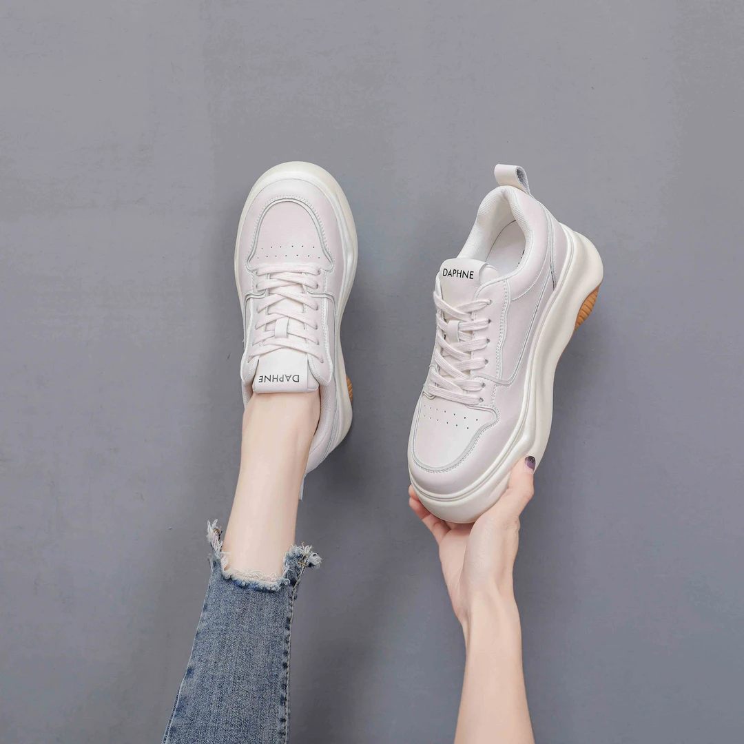 Daphne/达芙妮小白鞋女ins2025夏季时尚百搭厚底真皮运动休闲鞋
