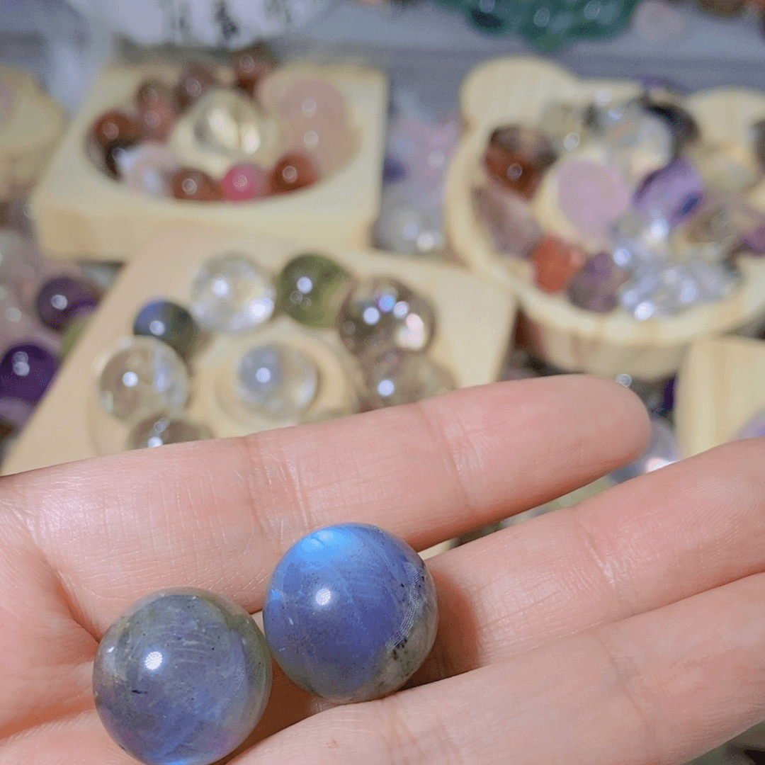 【闪购商品】长石珠宝半成品未镶嵌荼*