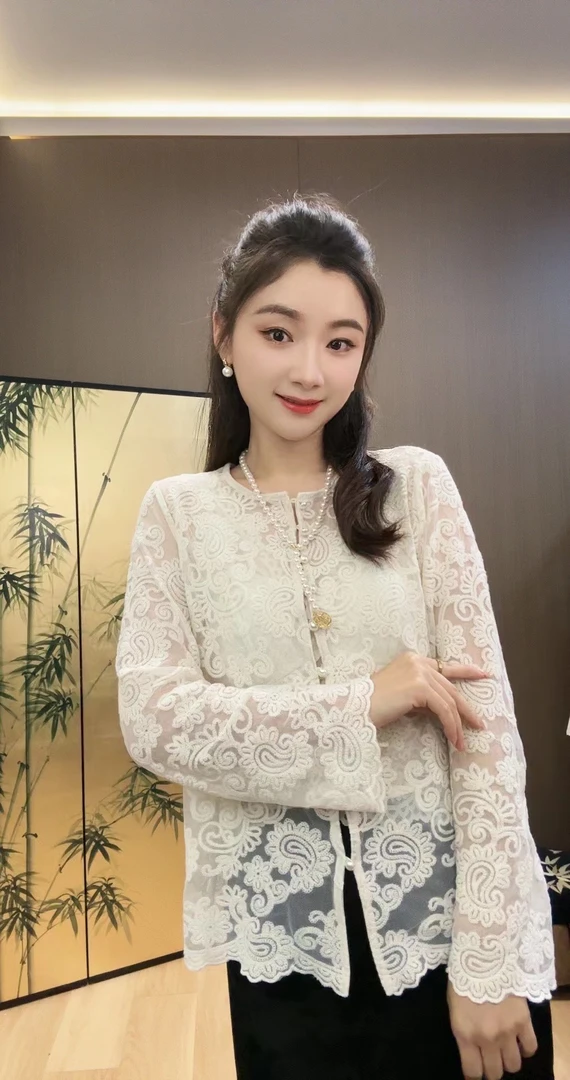 【COCQ】重工镂空夏季气质刺绣开衫蕾丝衬衫