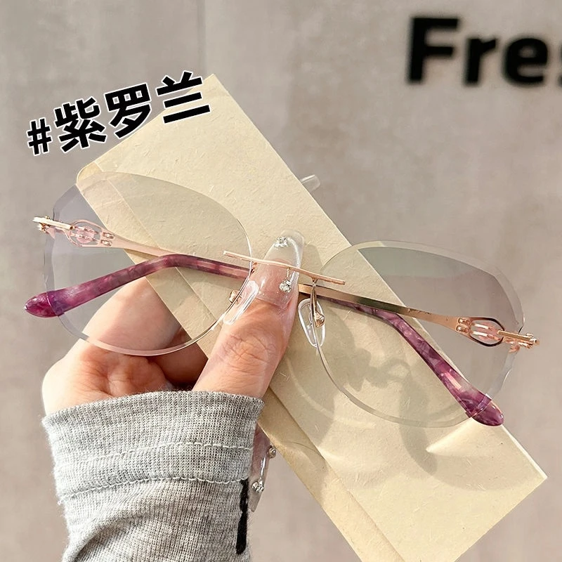 素萌气质女神镶钻粉老花镜女潮防蓝光显年轻中老年无边框老光眼镜