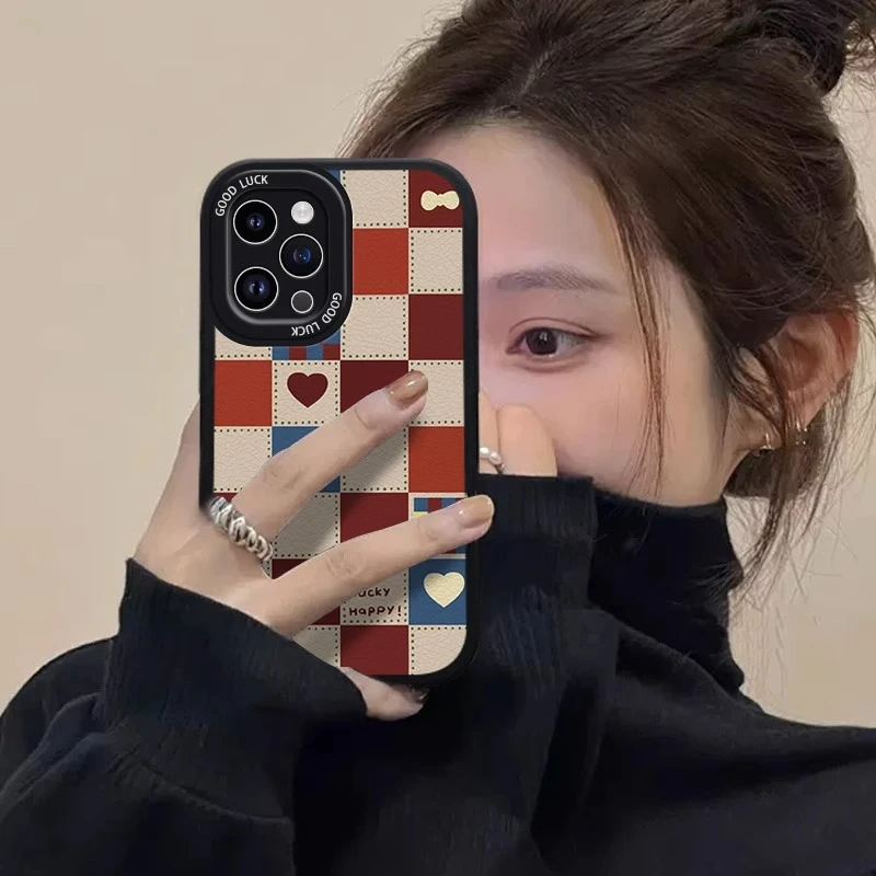 适用苹果15pro手机壳硅胶防摔iPhone16保护套12网红ins风JQY格子