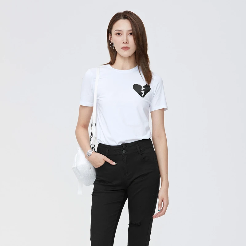 sdeer圣迪奥女装白色简约圆领撞色印花基本款短袖T恤S22280146