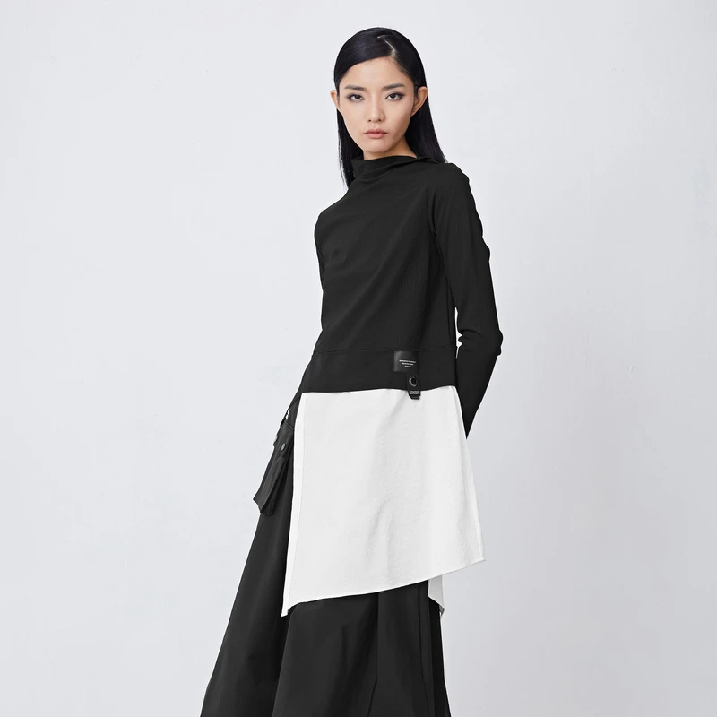 sdeer圣迪奥女装半高领字母拼接撞色不规则假两件T恤S21480204