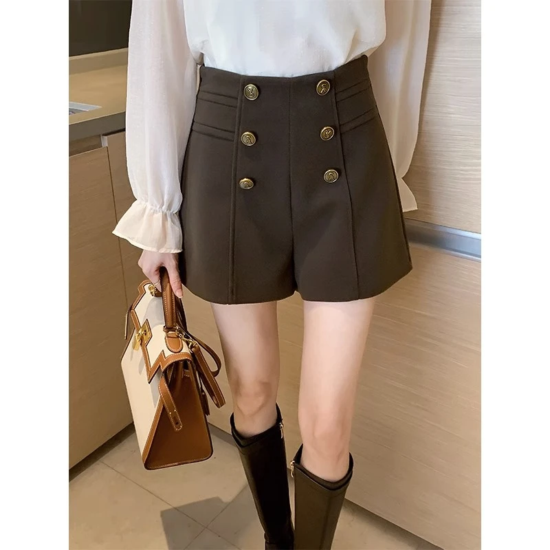 毛呢纽扣短裤女高腰a字2023秋冬新款设计感小众慵懒高级休闲裤子