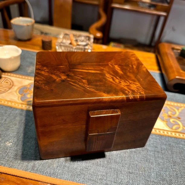 金丝楠木首饰盒，收纳盒