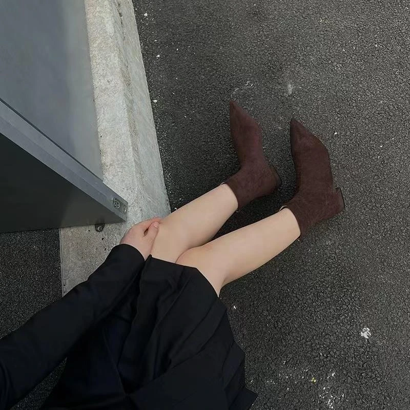 秋冬网红时尚新款时尚短靴22100（四季款）