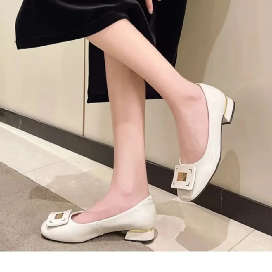 新款百搭气质方头粗跟浅口软底单鞋D780-2