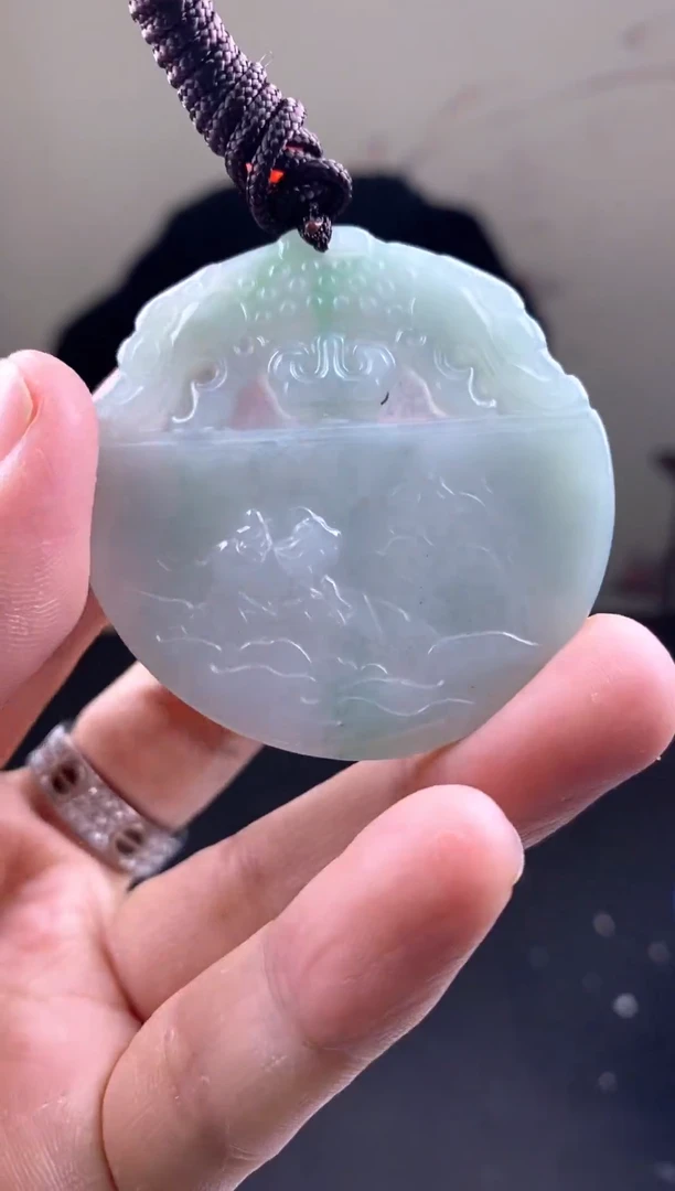 【闪购商品】翡翠颈饰未镶嵌1