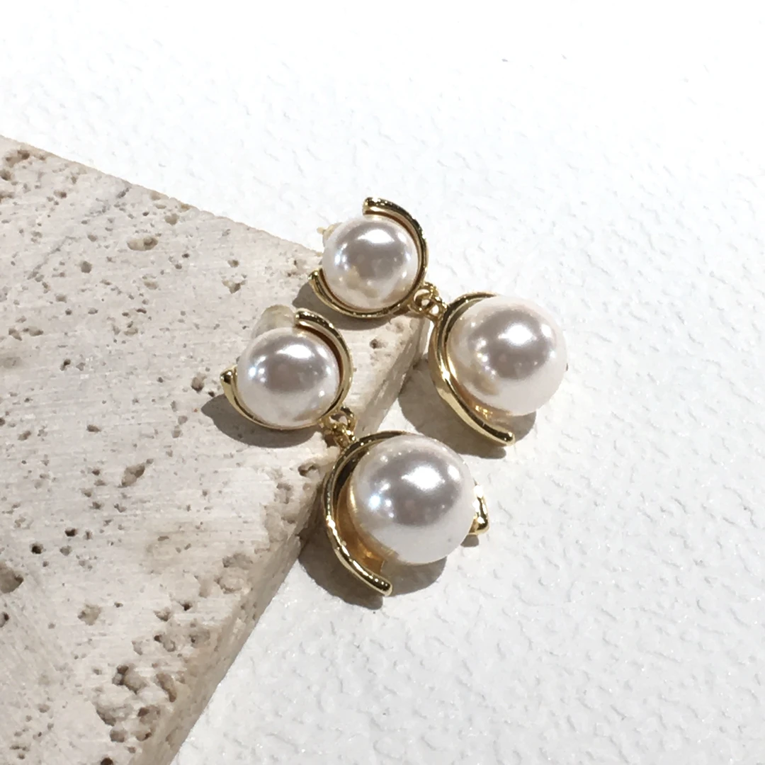 合金耳饰 吊坠耳环气质轻奢复古小众优雅法式百搭