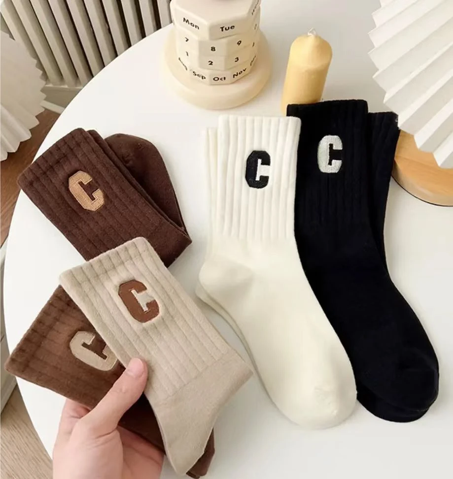 3.9到手【网红c袜5双中筒袜】颜色随机福利款，破损补发，拒绝中差