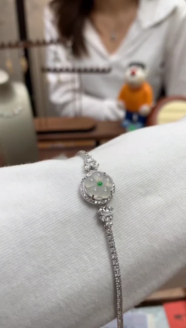【闪购商品】翡翠手链银S925镶嵌手链