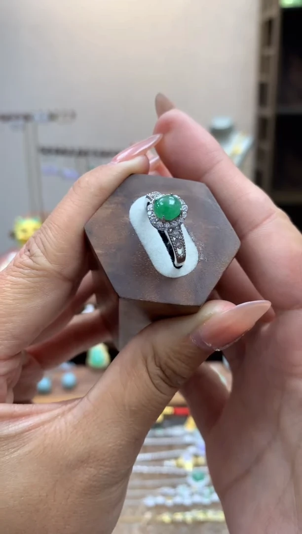 【闪购商品】翡翠戒指银S925镶嵌蛋面戒指