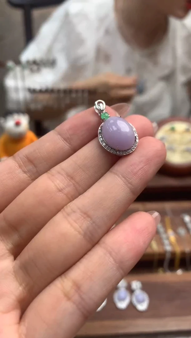 【闪购商品】翡翠颈饰银S925镶嵌蛋面