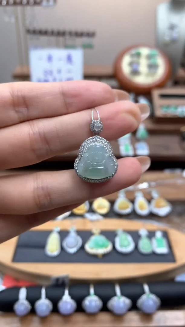【闪购商品】翡翠吊坠(不含链)银S925镶嵌佛公吊坠