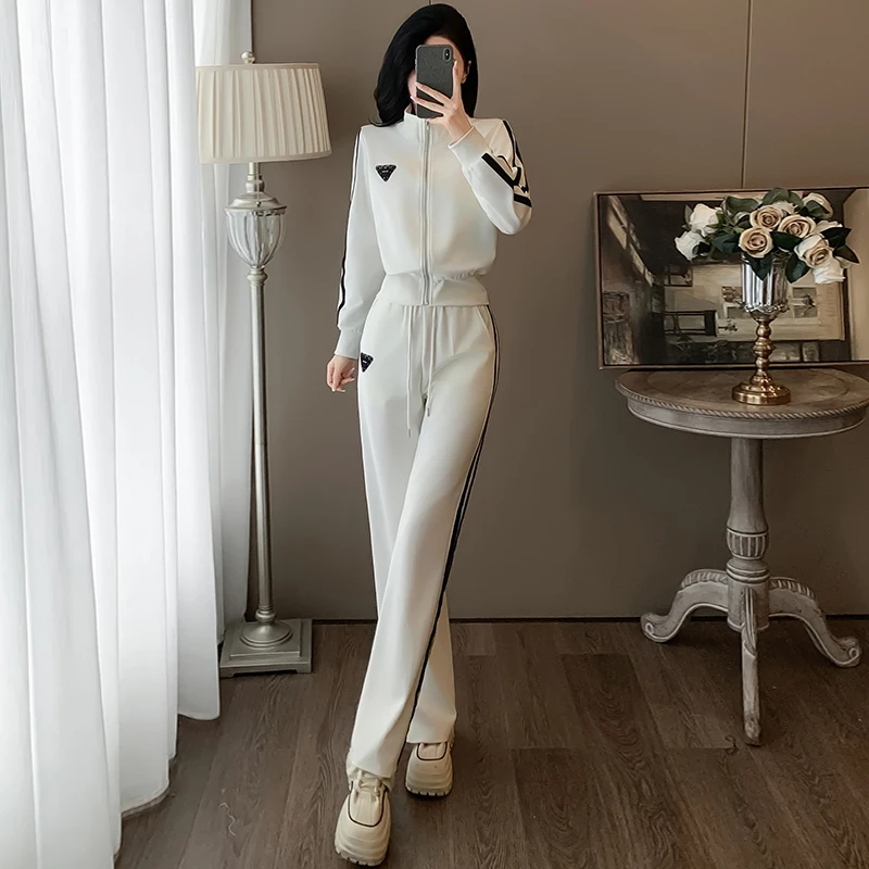 高档休闲运动套装女秋季2024新款欧洲站白色外套上衣阔腿裤两件套