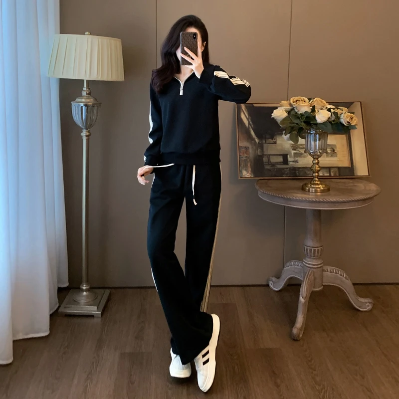 黑色休闲运动套装女秋韩版时髦洋气显瘦立领连帽卫衣阔腿裤两件套