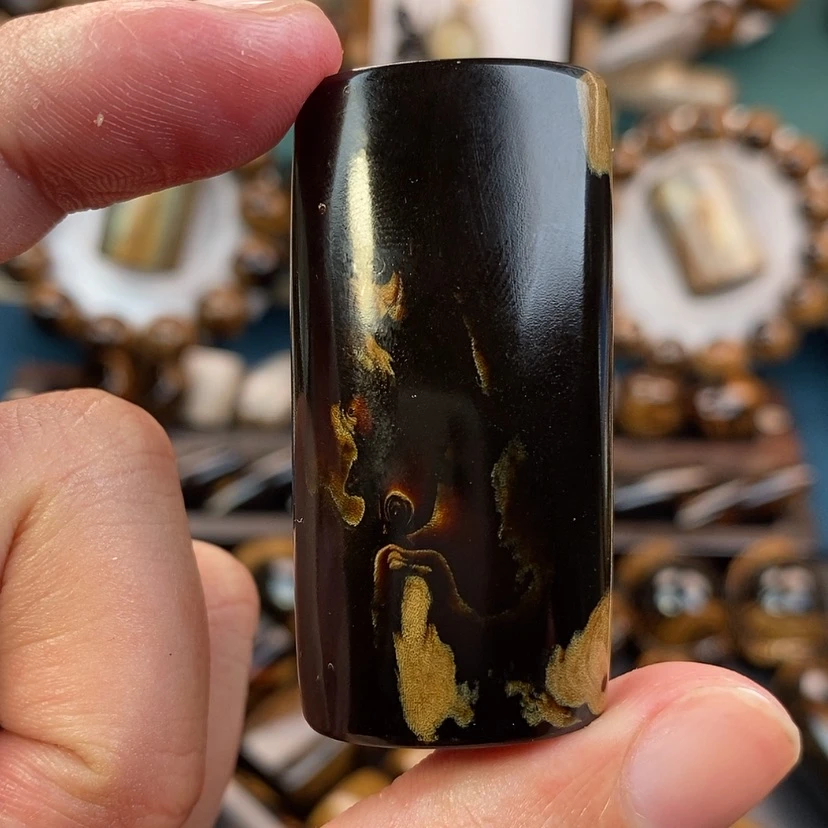 【闪购商品】血珋无补1.8根雕