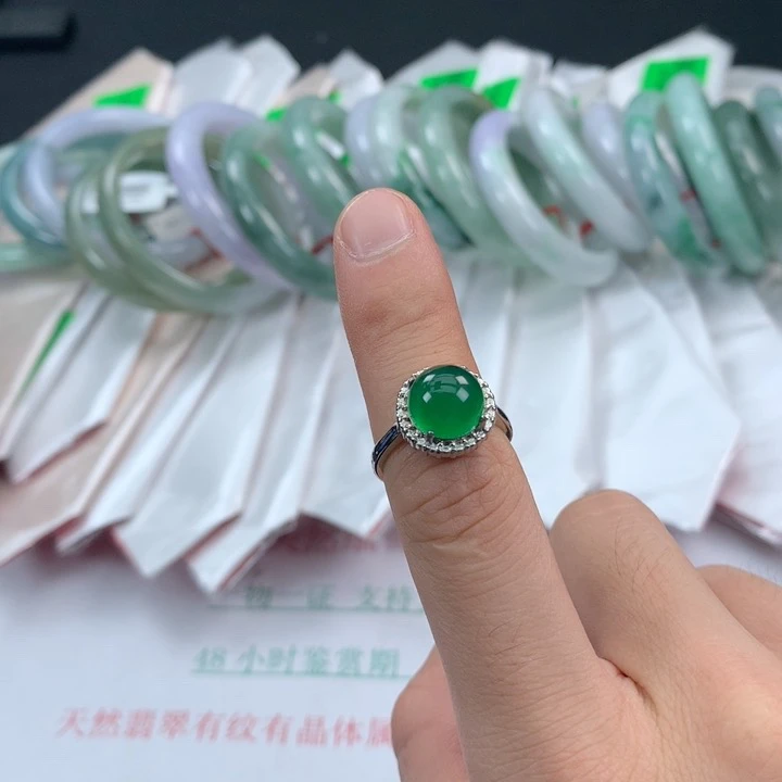 玉髓戒指，可调节圈口