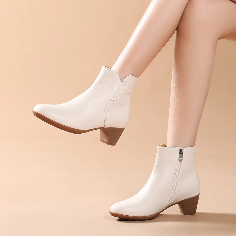 5CM粗跟真皮短靴女2025秋冬新款软底舒适加绒保暖靴子配裙子裸靴