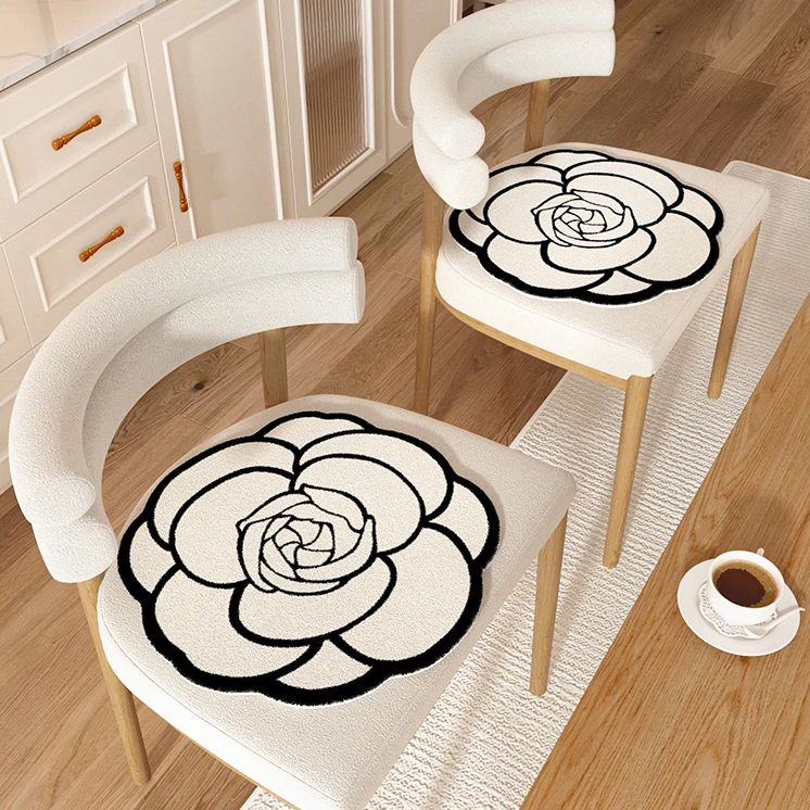 花朵异形毛绒椅垫餐椅凳子坐垫学生座位坐垫椅子家用保暖软垫定制