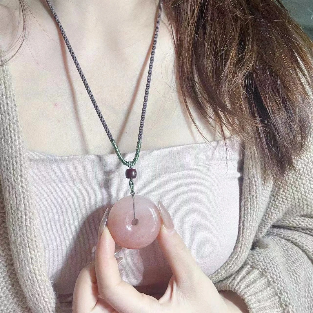 天然金丝玉桃花酿挂坠吊坠超甜美女士毛衣链桃之夭夭多样性发货