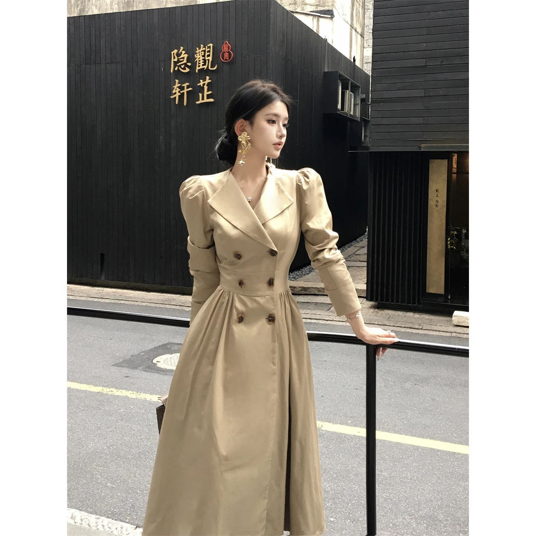 法式气质别致绝美设计感复古收腰中长款风衣长袖西装外套风衣裙女