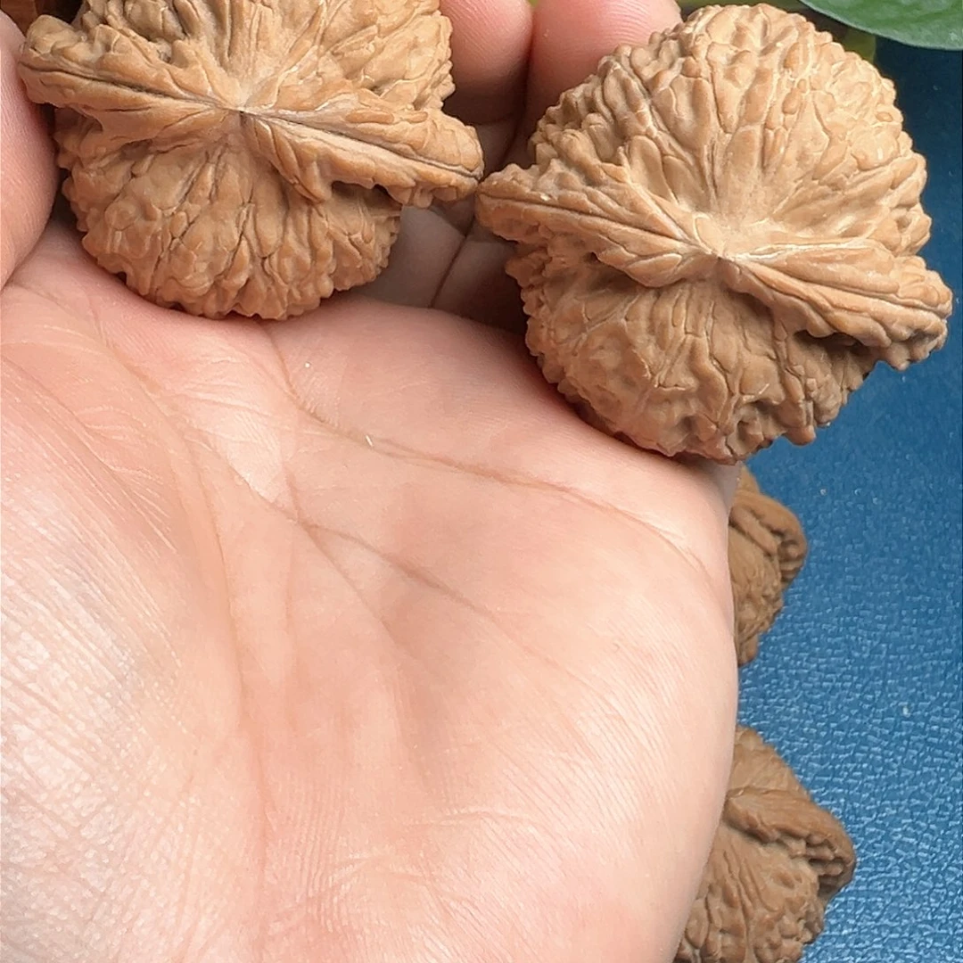 文玩核桃把件48闷白