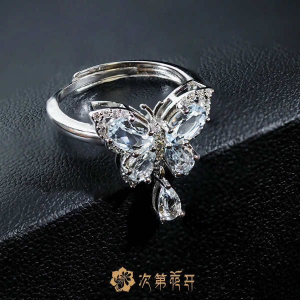 【次第花开】海蓝宝石蝴蝶戒指