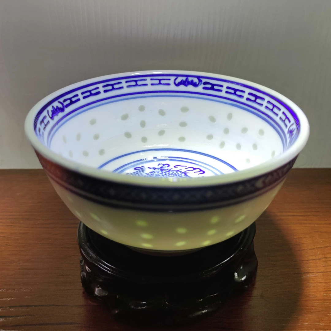 景德镇青花玲珑罗汉碗