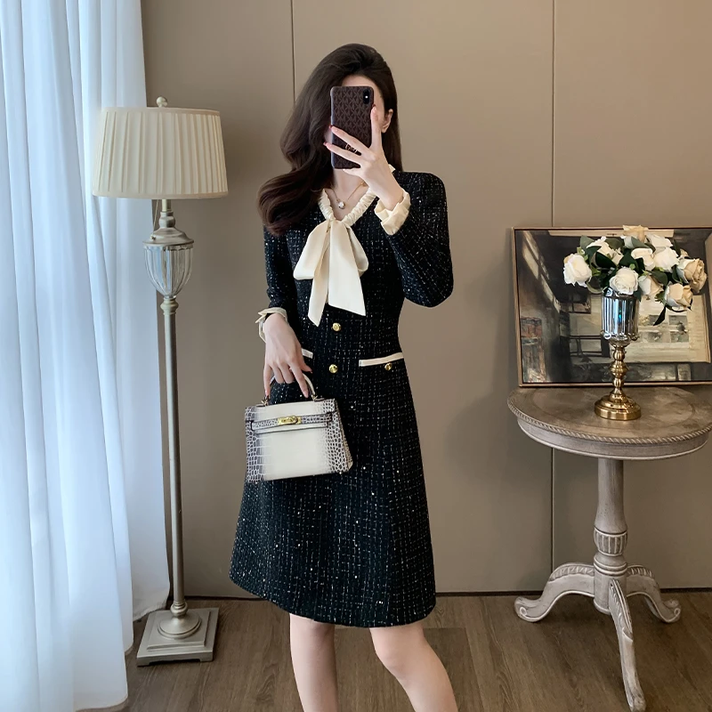 秋季名媛御姐轻熟裙子女小众设计气质高端富家小香风连衣裙高级感