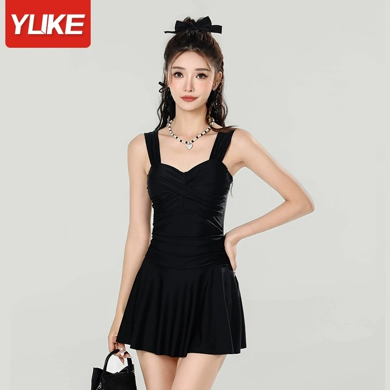 泳衣女性感纯欲风连体2025新款爆款保守大码女款遮肚显瘦游泳装