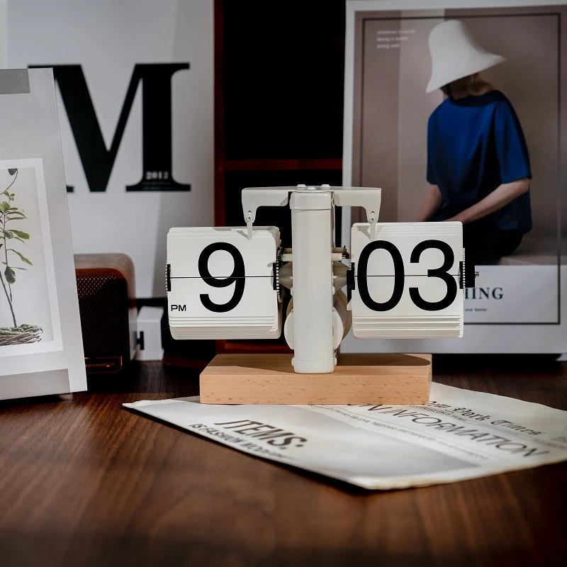 黑胡桃木底座自动翻页时钟机械表桌面钟表创意礼物摆件轻奢欧式