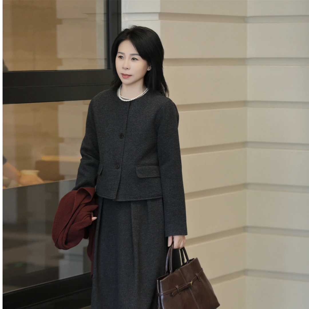 【杜小小】“优雅魅力”秋冬法式气质显瘦百搭圆领小香风羊毛外套8802