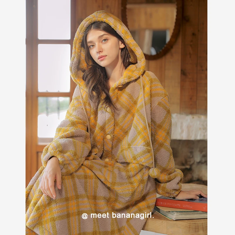 Bananagirl【云朵慕斯】冬季新品可外穿超厚实保暖格子家居服外套