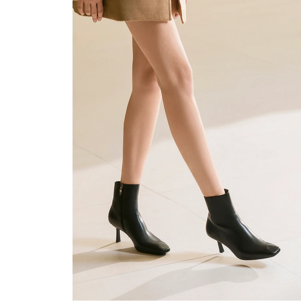 【达人】73hours女鞋柔焦奶咖尖头踝靴早秋显瘦细高跟短靴真皮