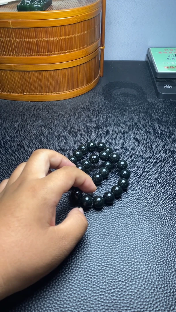【闪购商品】和田玉手串未镶嵌手串