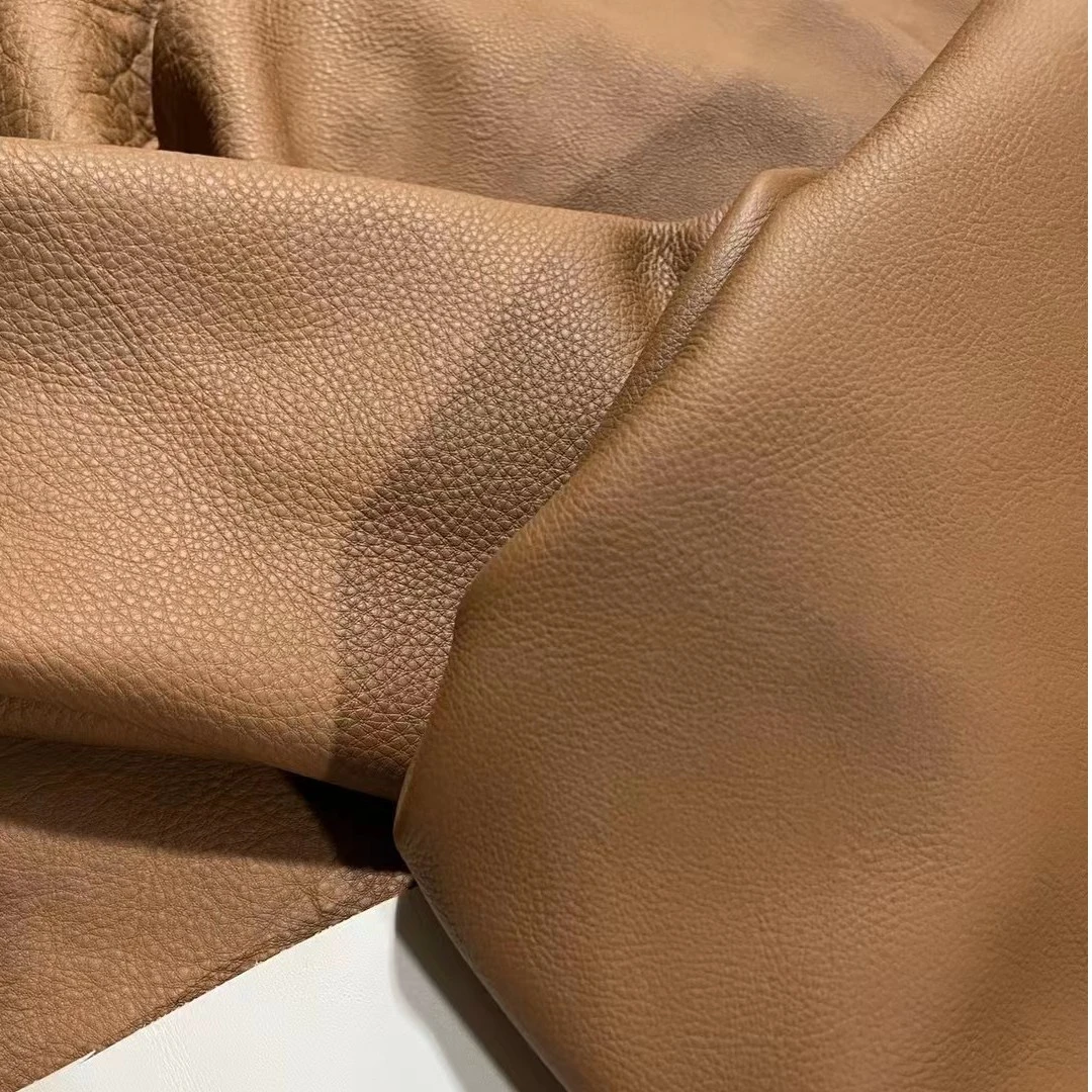 ecco金棕色软纳帕摔小牛皮 皮衣皮料 1.56毫米厚全粒面小牛皮