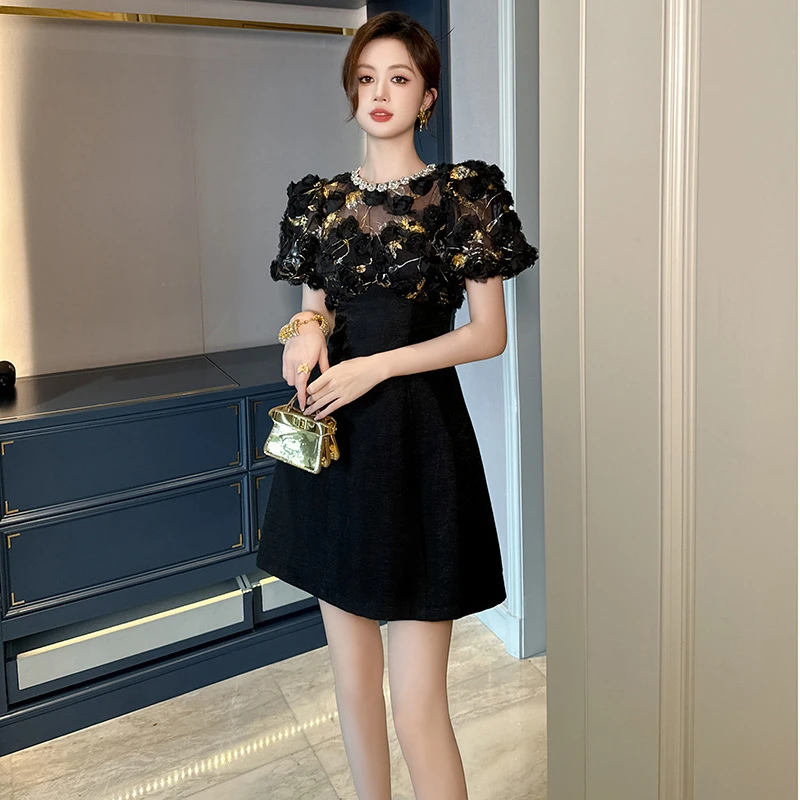 财阀千金礼服裙2024夏季新款女装法式圆领泡泡袖收腰连衣裙21347