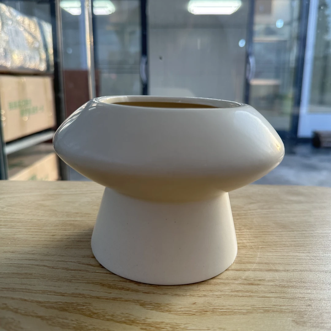 飞碟盆(1颗）蝴蝶兰9口径陶瓷花盆