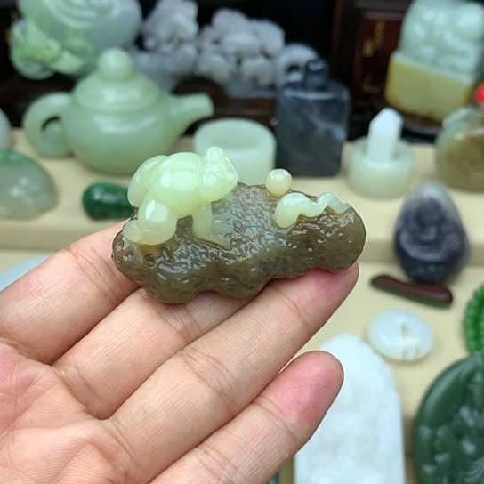和田玉挂件把件未镶嵌