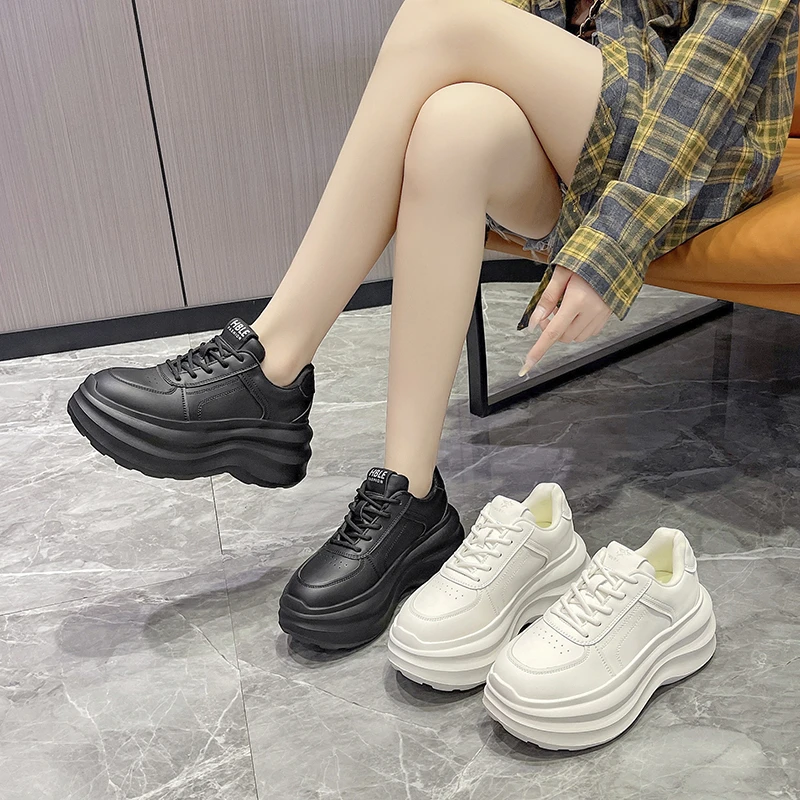 【熙霖娜】厚底小白鞋女系带百搭新款松糕休闲运动增高老爹鞋XL813