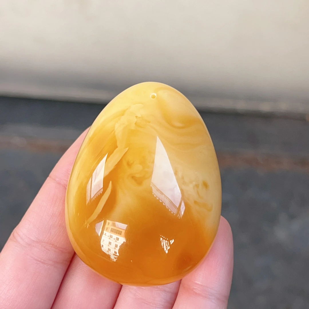 俄料蜜糖红妖花蜜蜡水滴吊坠，无瑕，33克，尺寸54-42-24.8mm